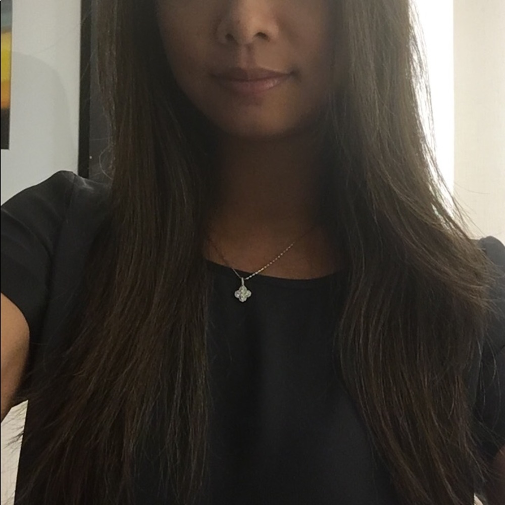 Meet your Posher, Helen